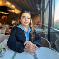 Çocuk bakıcısı , Sümeyye, YILDIRIM