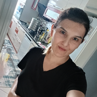 Ev işlerine yardımcı , Aziza, GUNGOREN