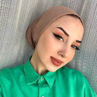 Niñera,  Cansu, FATIH