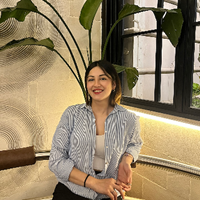 Çocuk bakıcısı ,  Emine, USKUDAR